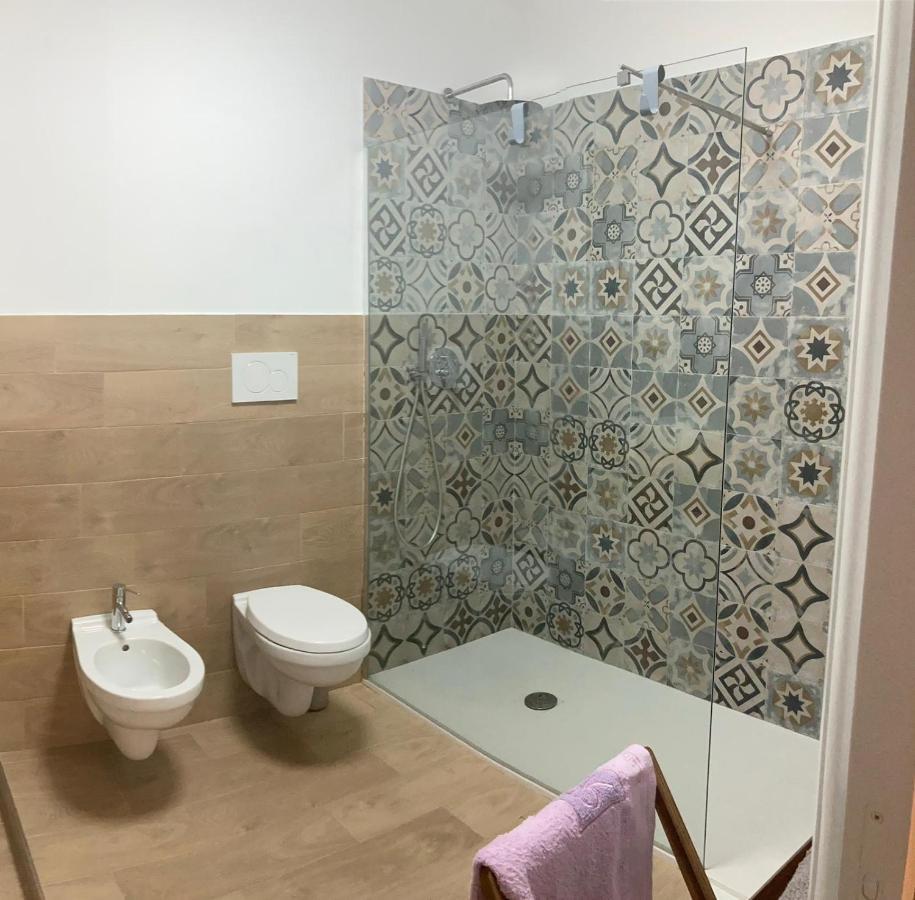 Wanderlust House Gasthuis Bari